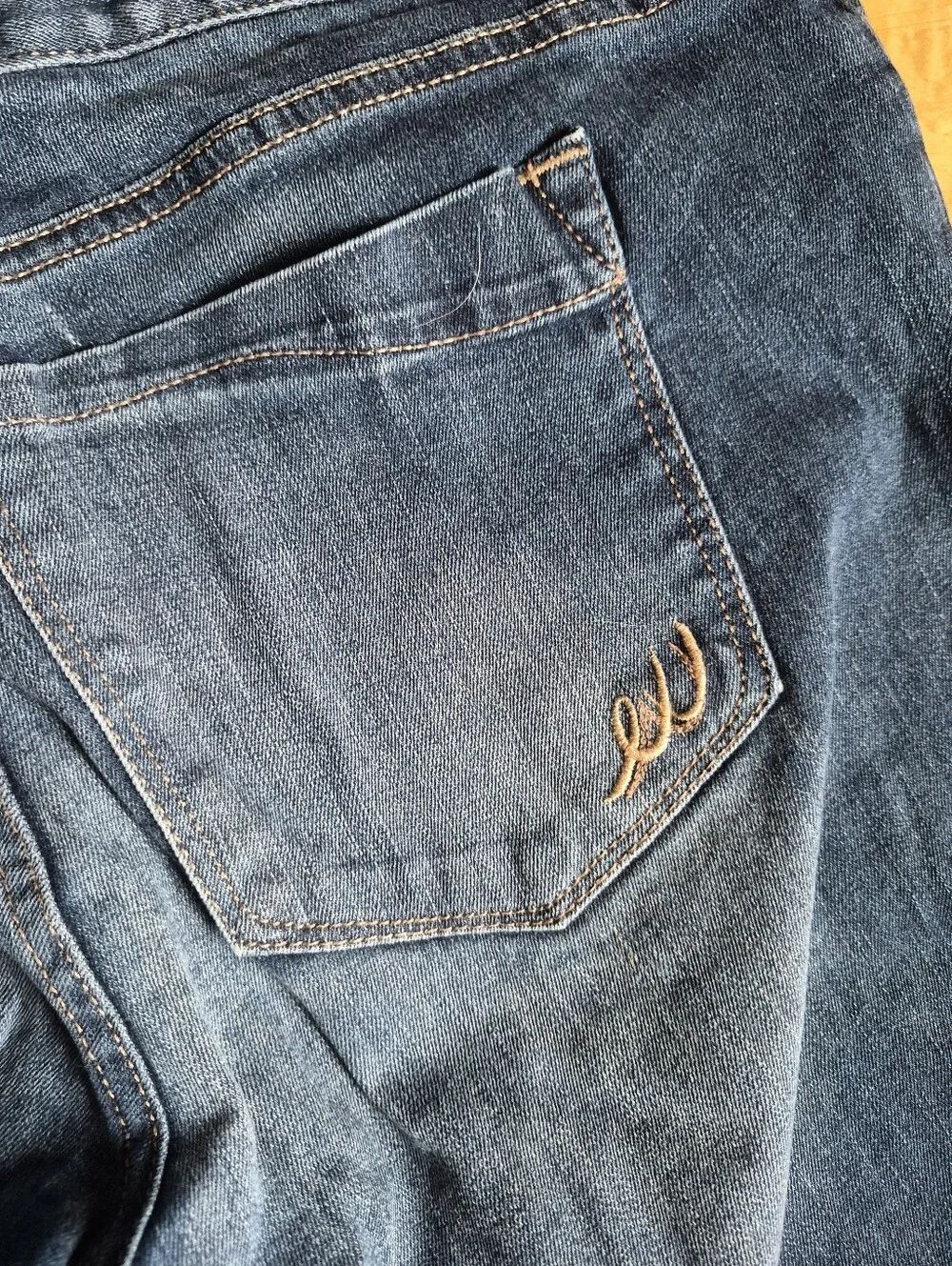 Express Low Rise Straight Leg Jeans - Picture 12 of 14